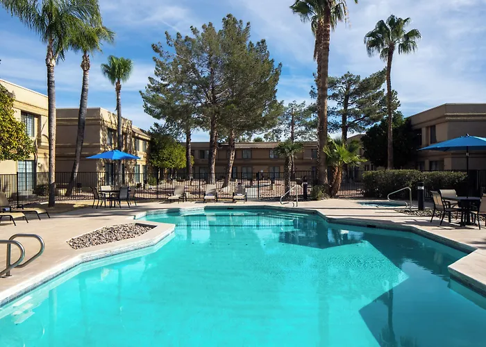 Wyndham Tucson Airport Hotel & Conference Center